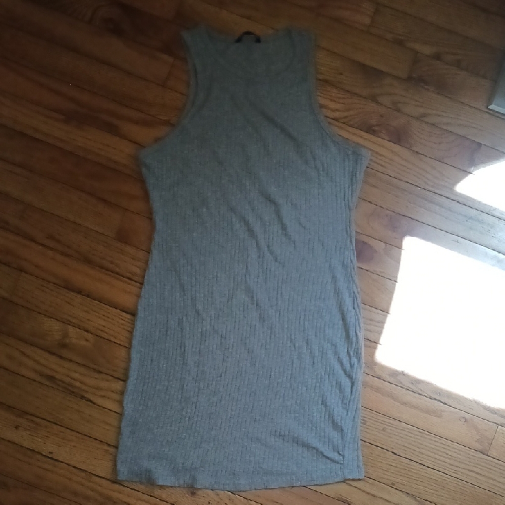 Gray Sleeveless Ribbed Top